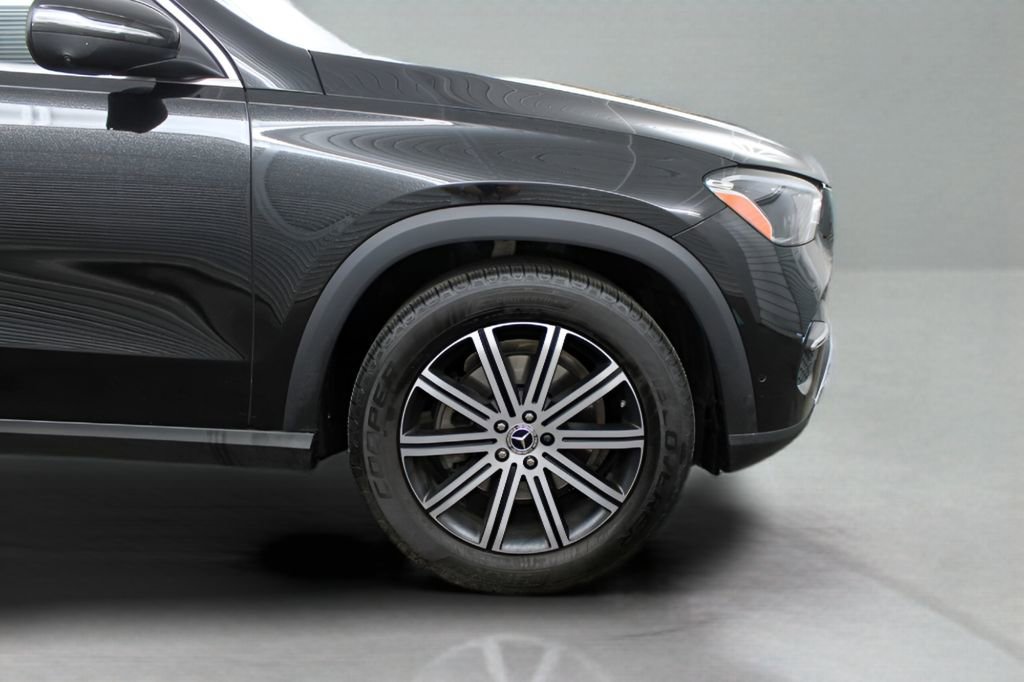 Used 2025 Mercedes-Benz GLE 350 4MATIC image 33