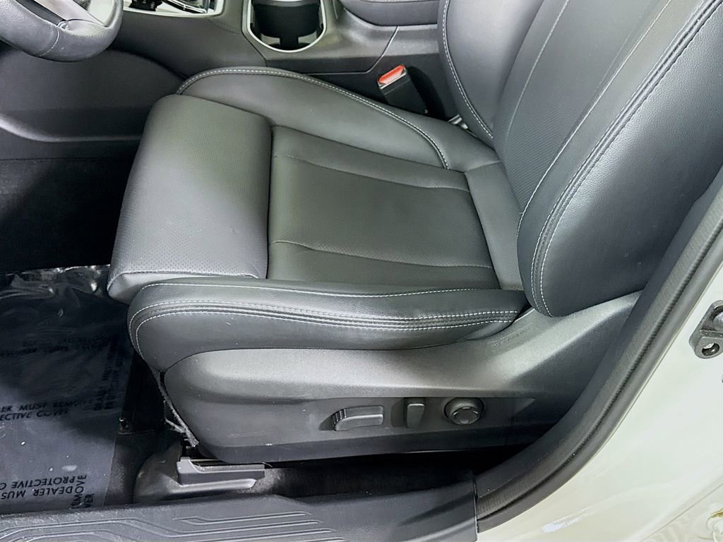 Used 2023 Subaru Outback Limited AWD/4WD image 23