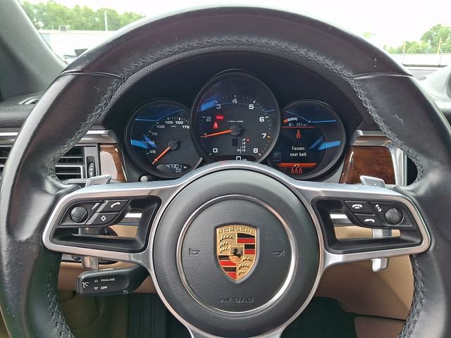 Used 2021 Porsche Macan AWD/4WD image 25