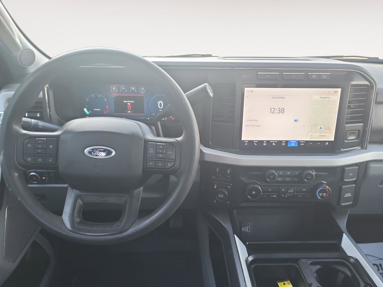 Used 2023 Ford F250 XLT w/ XLT Premium Package image 13