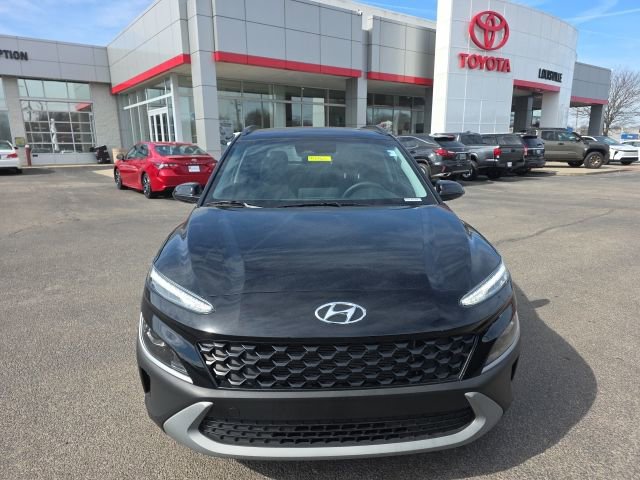 Used 2023 Hyundai Kona SEL image 2
