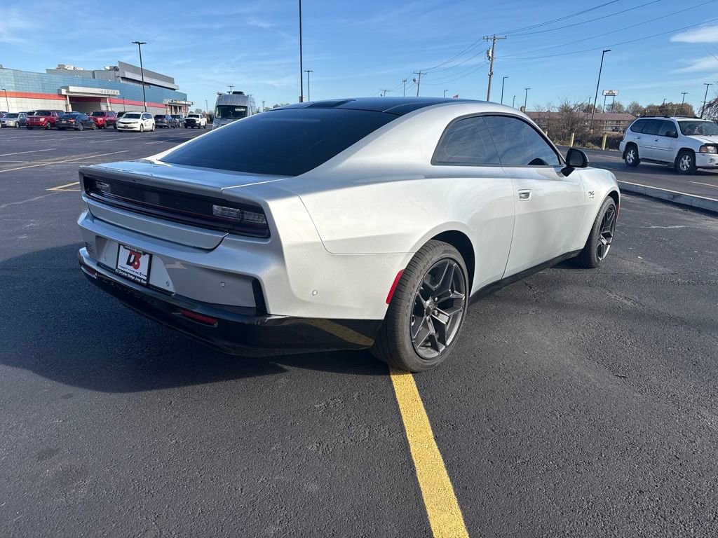 Used 2024 Dodge Charger R/T w/ Plus Group image 11