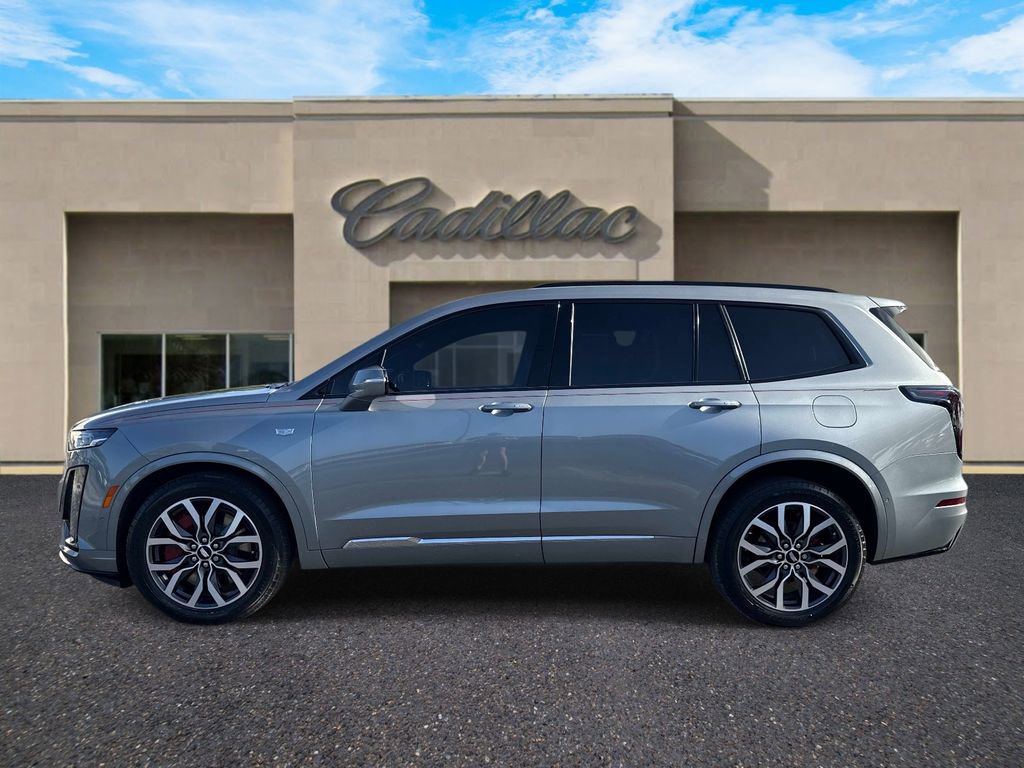 Certified 2024 Cadillac XT6 Sport w/ Technology Package AWD/4WD image 6