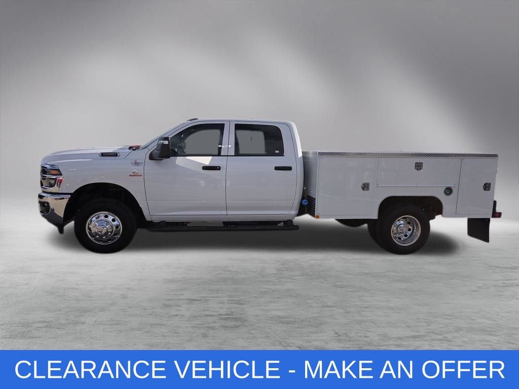 New 2026 RAM 3500 Tradesman w/ Chrome Appearance Group AWD/4WD image 5