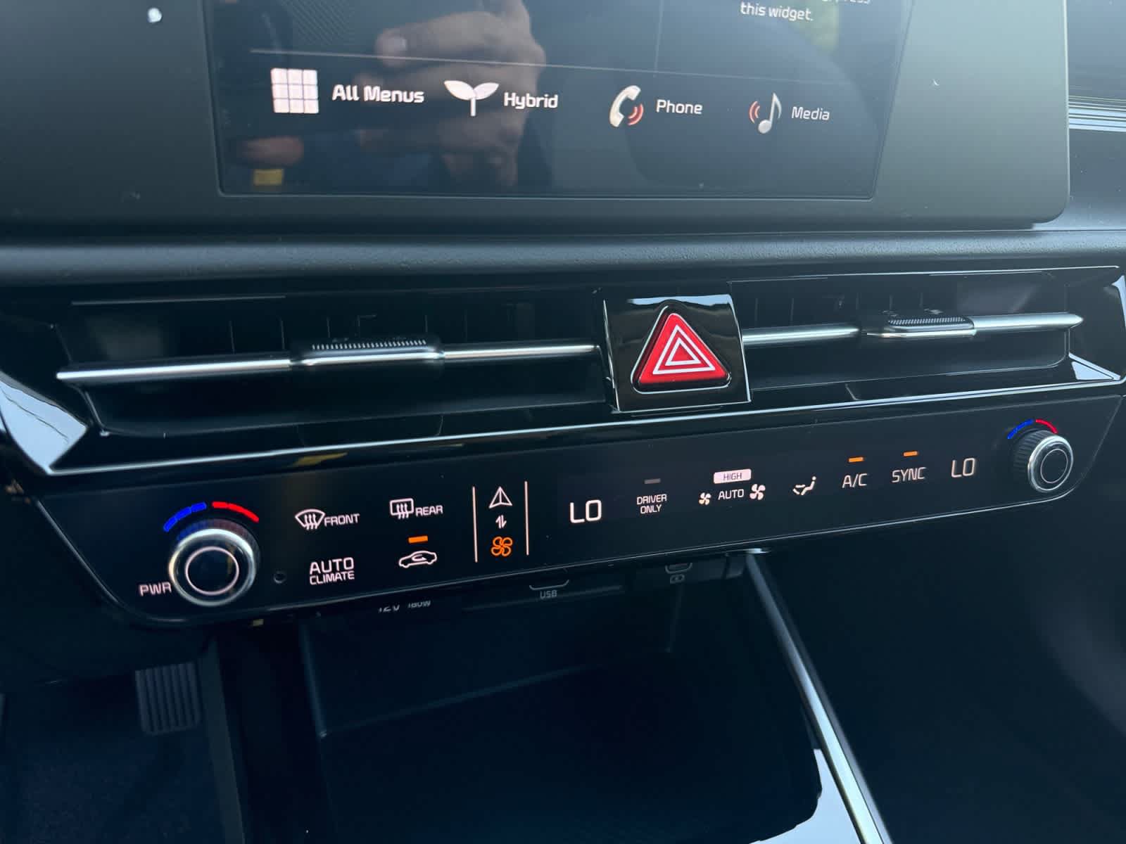 New 2026 Kia Niro LX FWD image 17