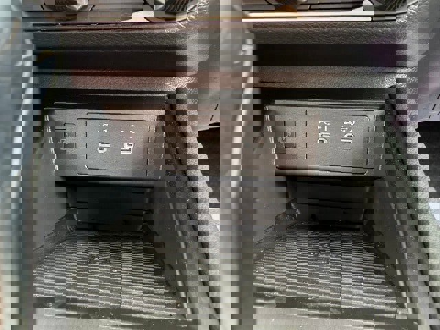 New 2025 Nissan Kicks SV image 27