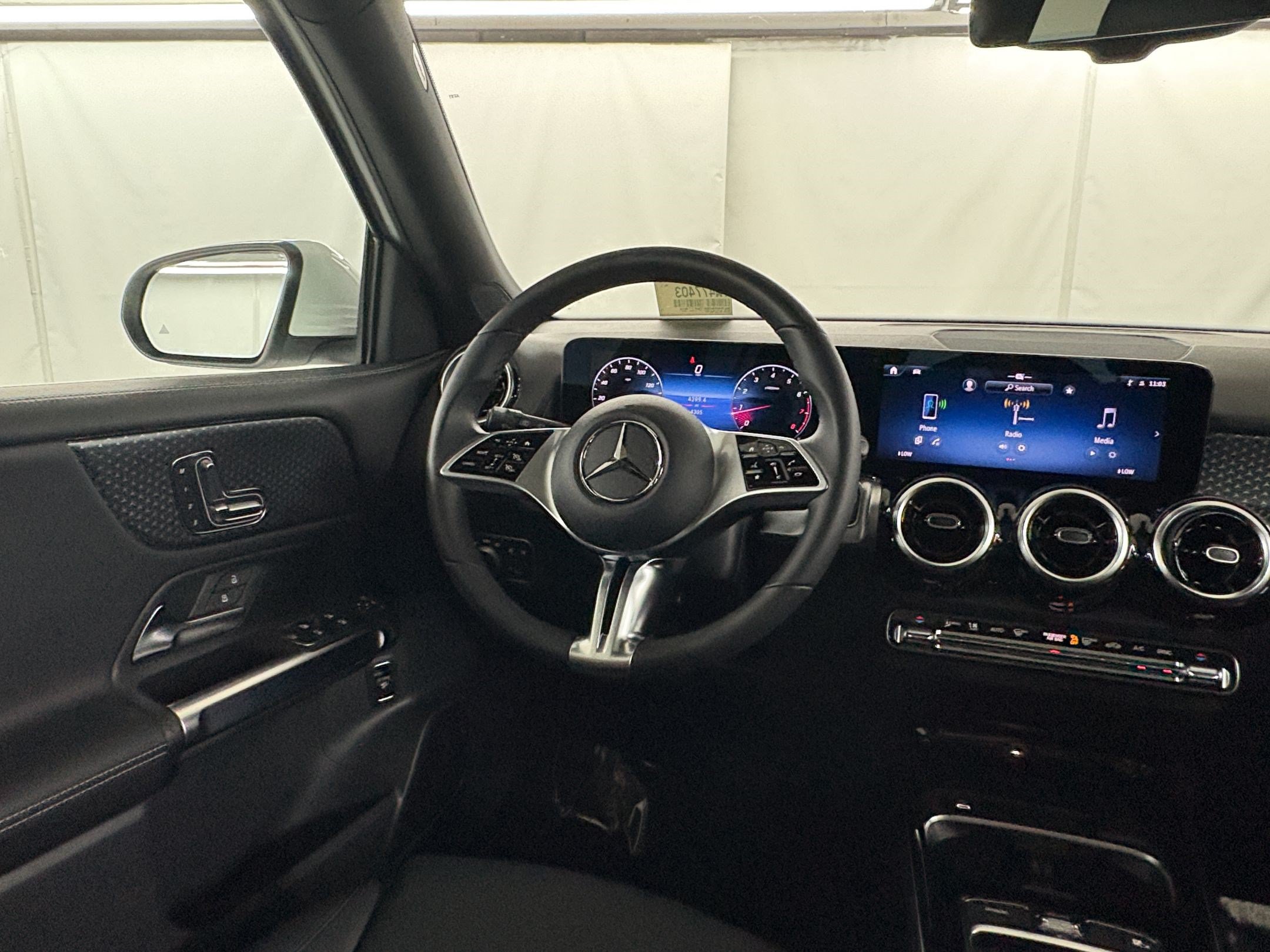 Certified 2026 Mercedes-Benz GLB 250 image 40