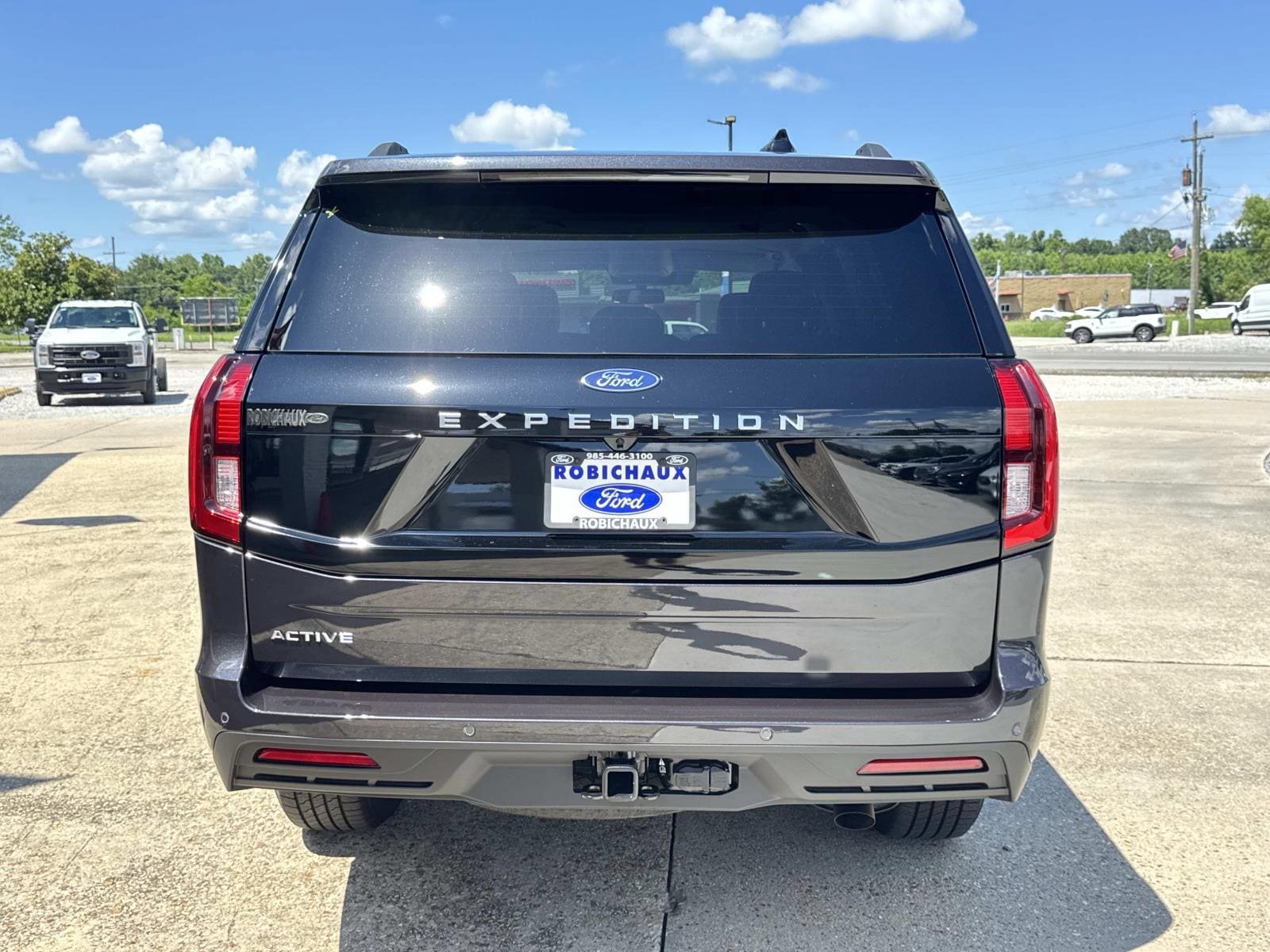 New 2026 Ford Expedition Active RWD image 5