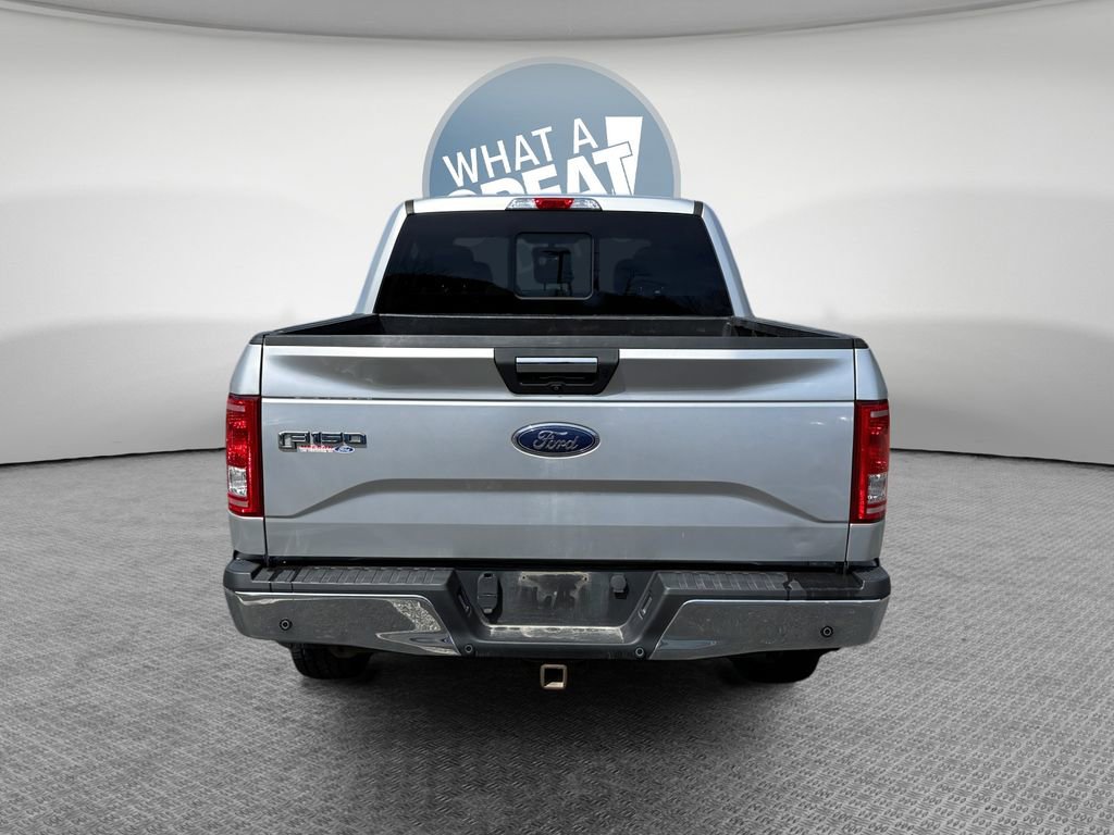 Used 2016 Ford F150 XLT w/ Equipment Group 302A Luxury AWD/4WD image 5