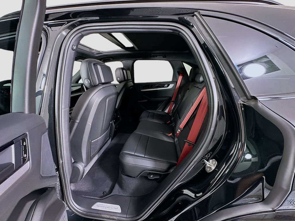 New 2026 Porsche Cayenne AWD/4WD image 24