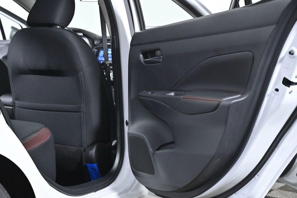 New 2025 Nissan Versa SR w/ Trunk Package FWD image 23