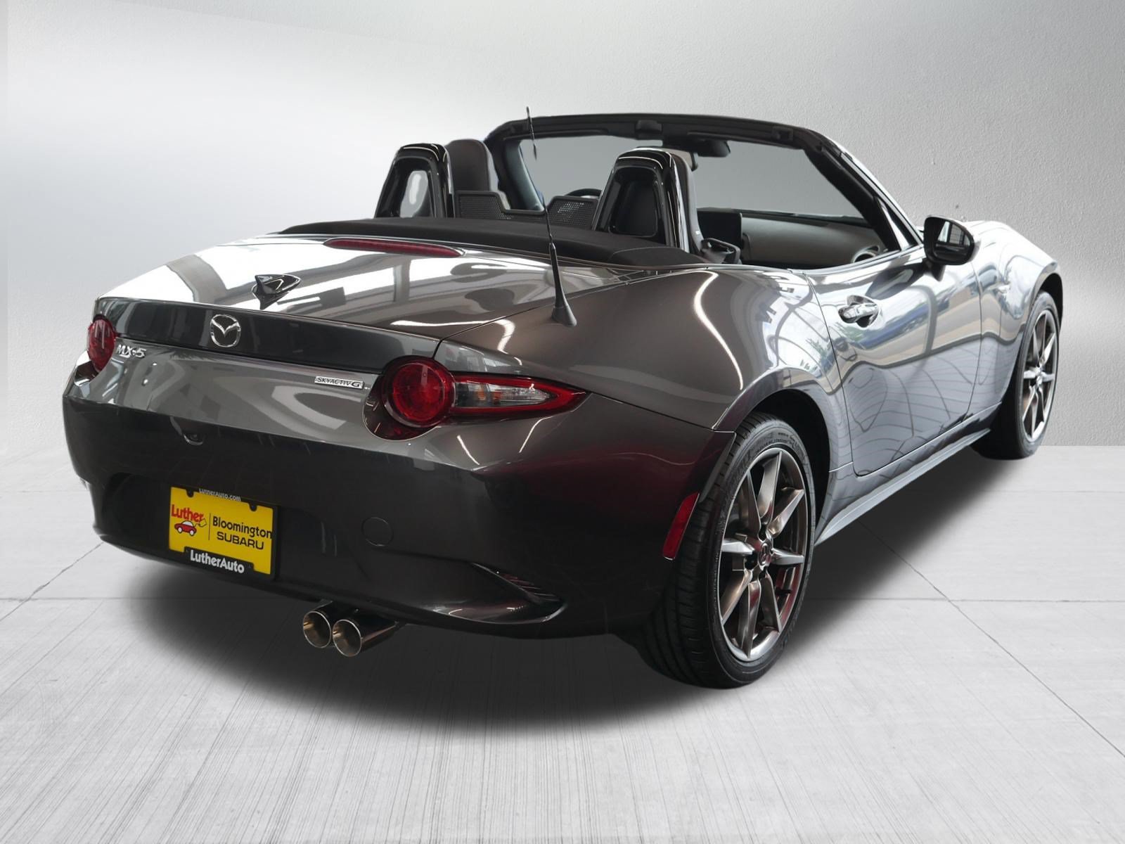 Used 2022 MAZDA MX-5 Miata Grand Touring w/ Weather Package RWD image 7