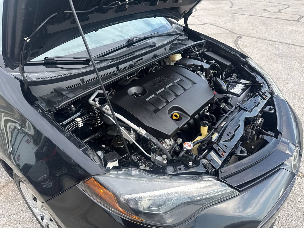 Used 2017 Toyota Corolla LE FWD image 20
