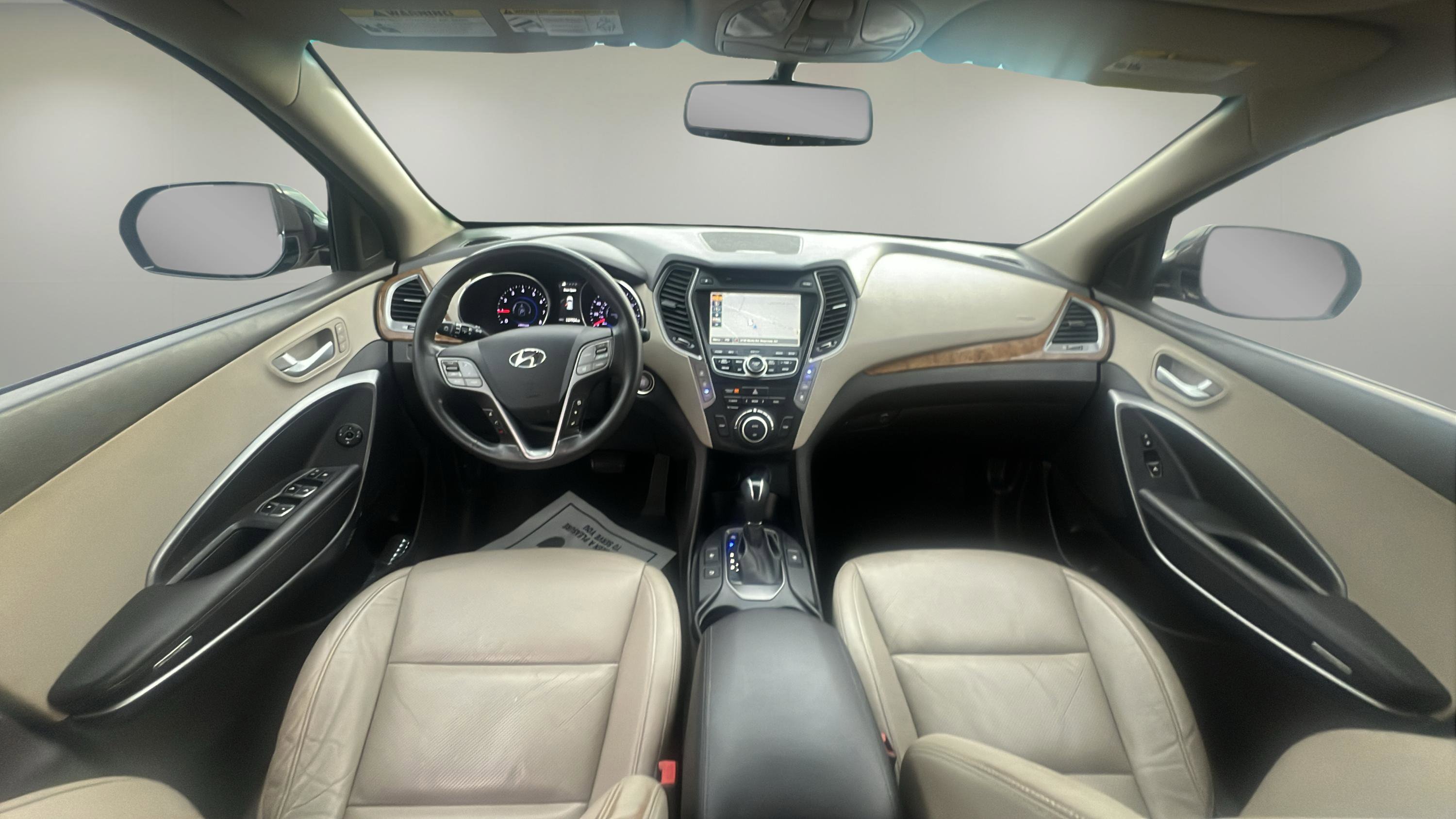 Used 2016 Hyundai Santa Fe SE w/ Option Group 03 image 9