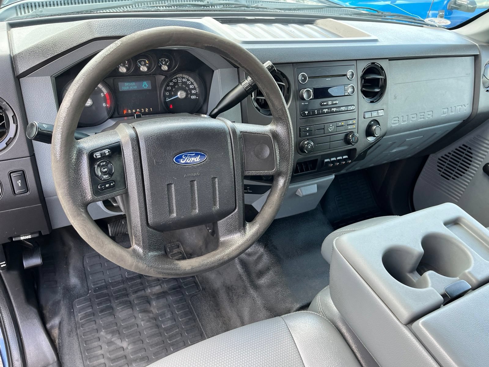 Used 2013 Ford F550 2WD Regular Cab Super Duty w/ XL Value Pkg image 17