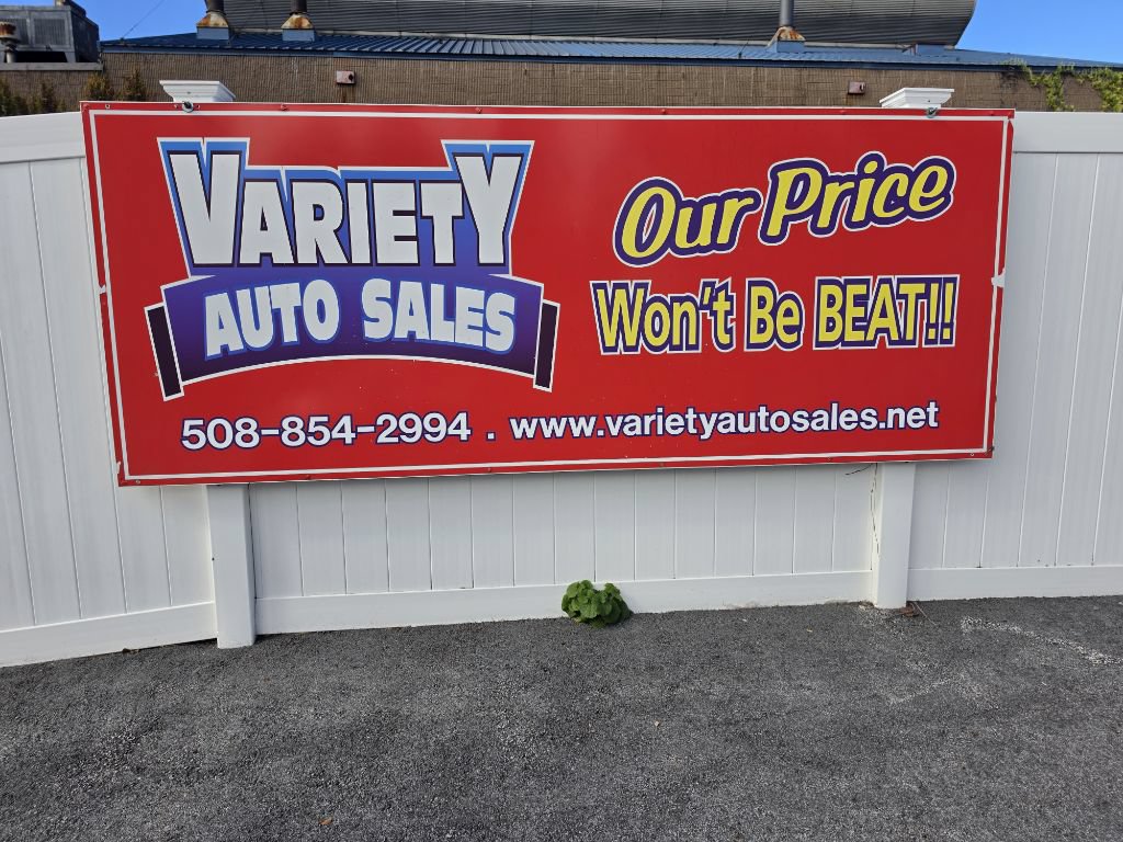 Used 2021 Toyota Corolla LE FWD image 5