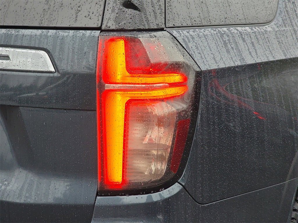 Used 2021 Chevrolet Tahoe LT image 40