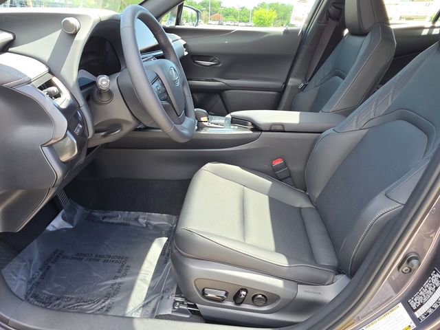 New 2026 Lexus UX 300h FWD image 22