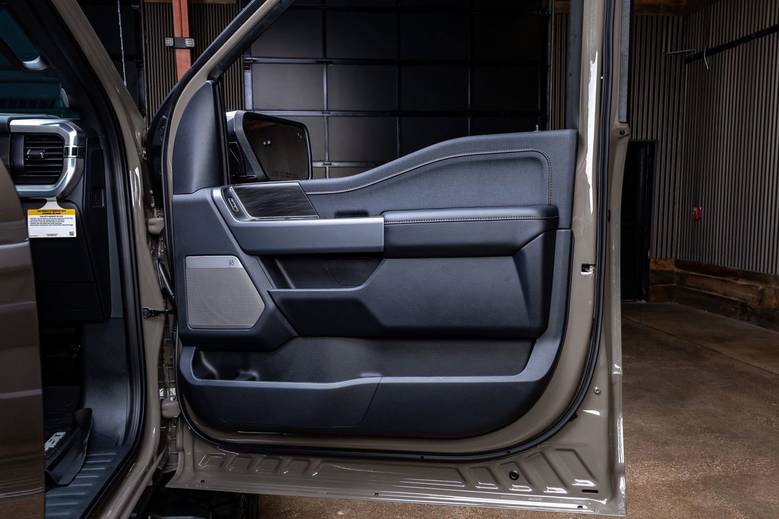 Used 2026 Ford F150 Lariat AWD/4WD image 37