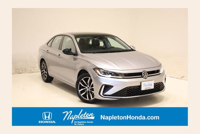 Used 2025 Volkswagen Jetta SE