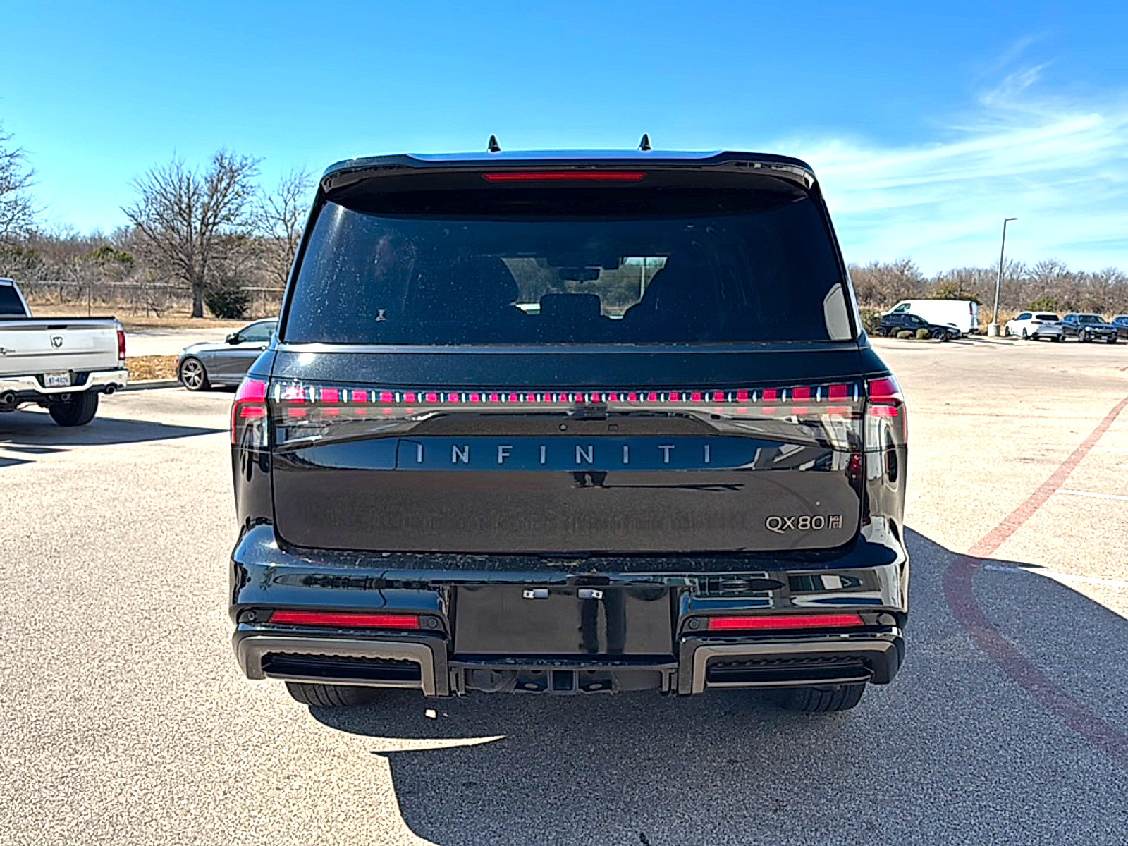 Used 2025 INFINITI QX80 Autograph w/ Premium Cargo Package image 6