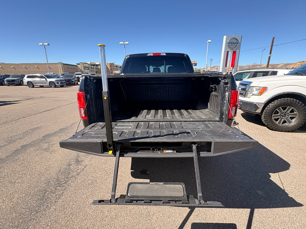 Used 2020 Ford F150 Lariat w/ Equipment Group 502A Luxury AWD/4WD image 11