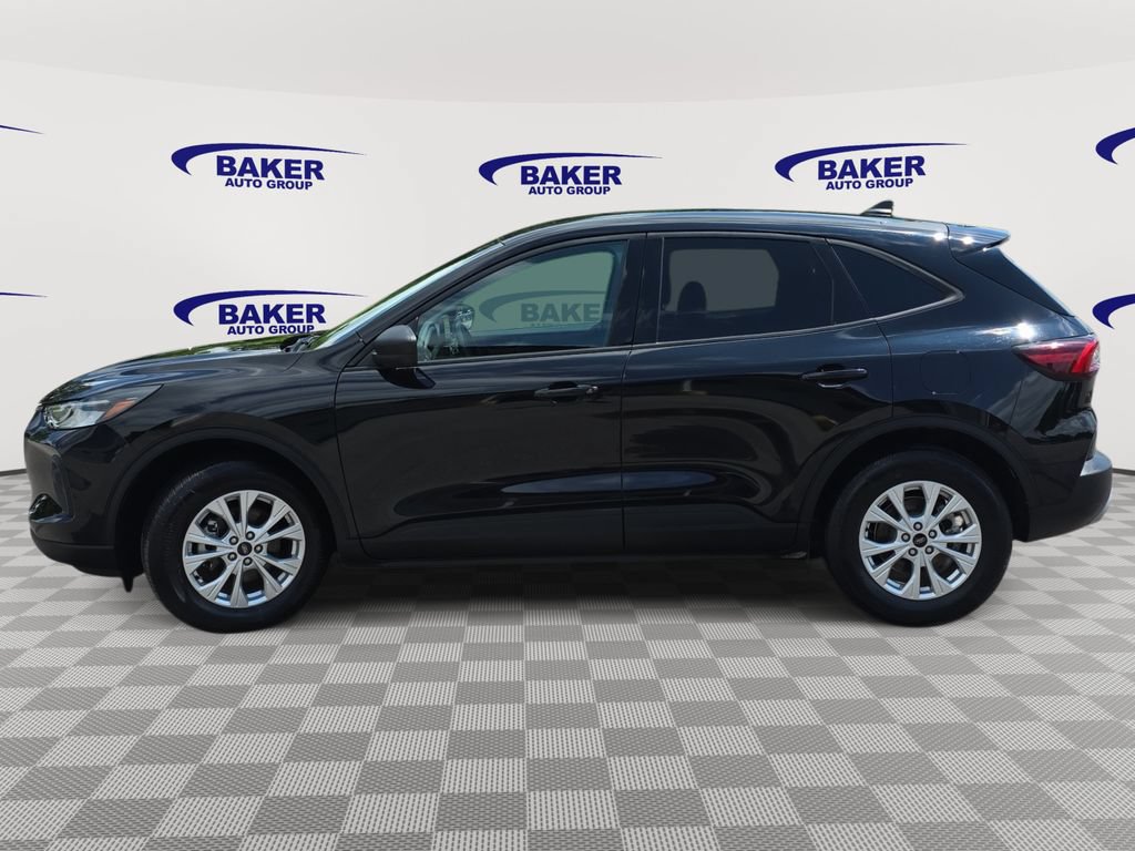 Used 2025 Ford Escape Active AWD/4WD image 6