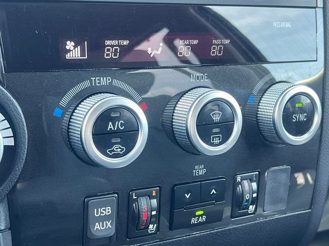 Used 2018 Toyota Sequoia Platinum AWD/4WD image 28