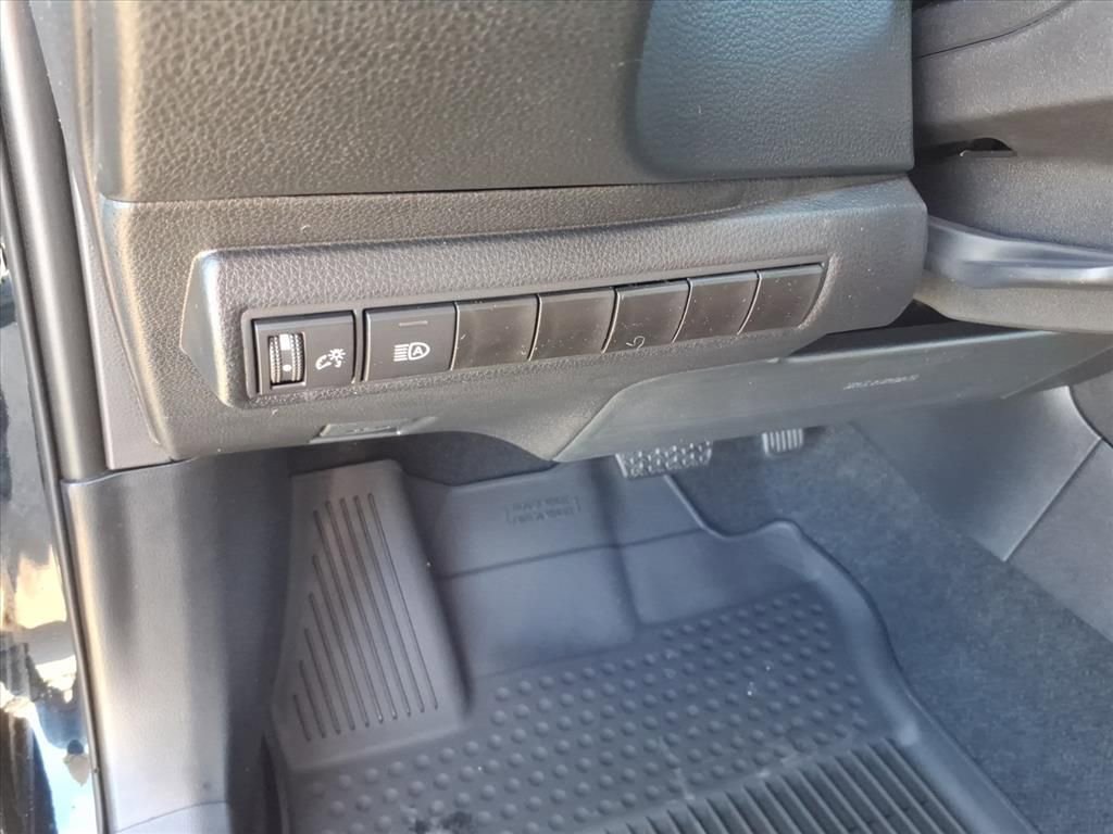 New 2026 Toyota Corolla SE image 10