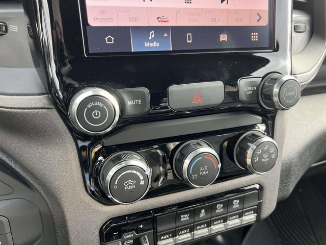 New 2026 RAM 2500 Tradesman w/ Chrome Appearance Group AWD/4WD image 18