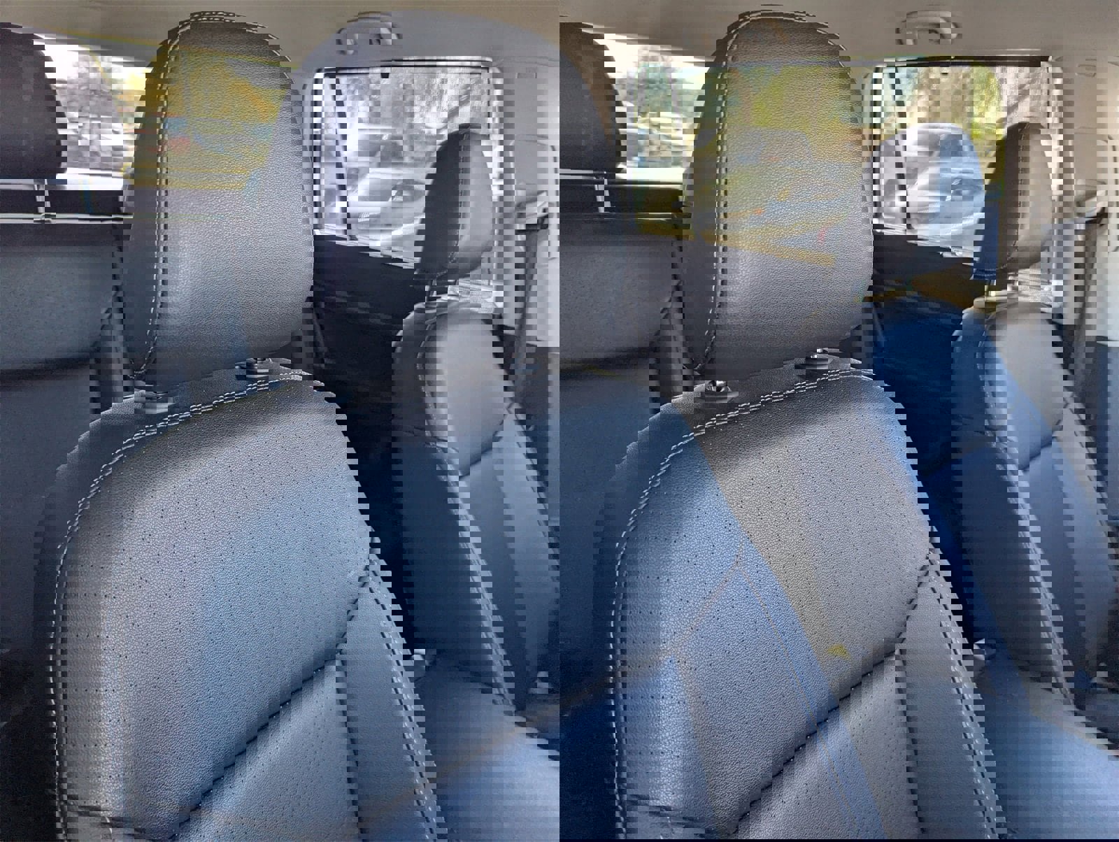 Used 2019 Volkswagen Atlas SE image 6