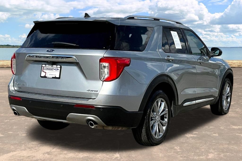 Used 2023 Ford Explorer Limited AWD/4WD image 8