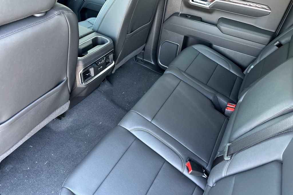 New 2026 GMC Sierra 1500 SLT w/ SLT Premium Package AWD/4WD image 14
