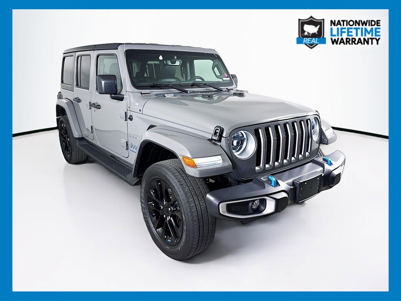 Used 2023 Jeep Wrangler Unlimited Sahara w/ Cold Weather Group image 1