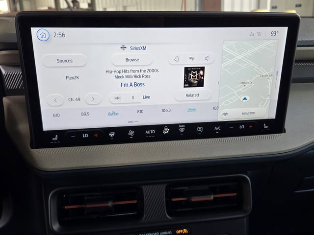 New 2025 Ford Maverick Lariat w/ 4K Tow Package image 13