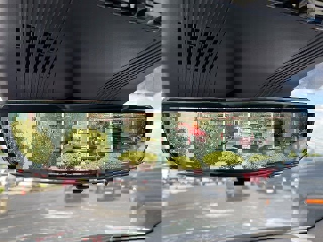 New 2026 Cadillac Vistiq Luxury image 17