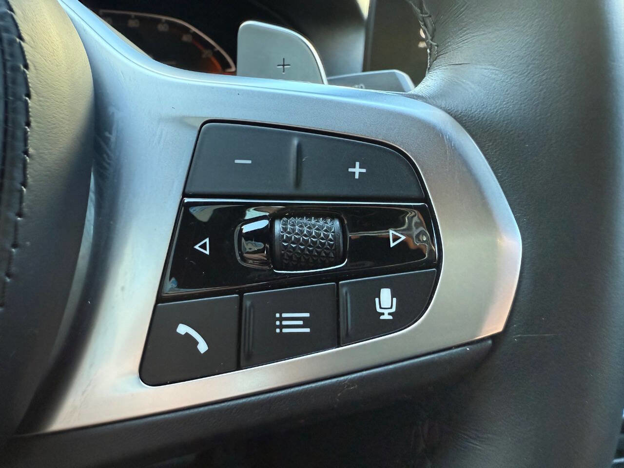 Used 2021 BMW 540i w/ M Sport Package image 38