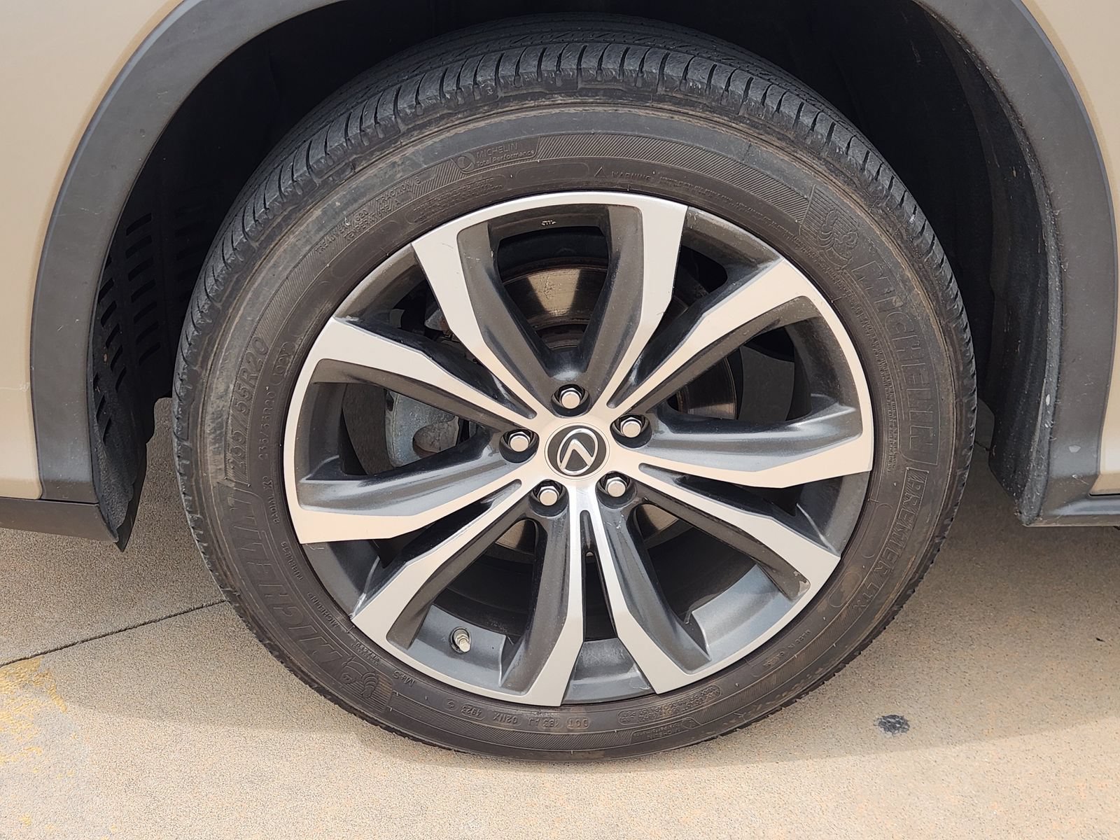 Used 2020 Lexus RX 450h AWD w/ Premium Package image 14