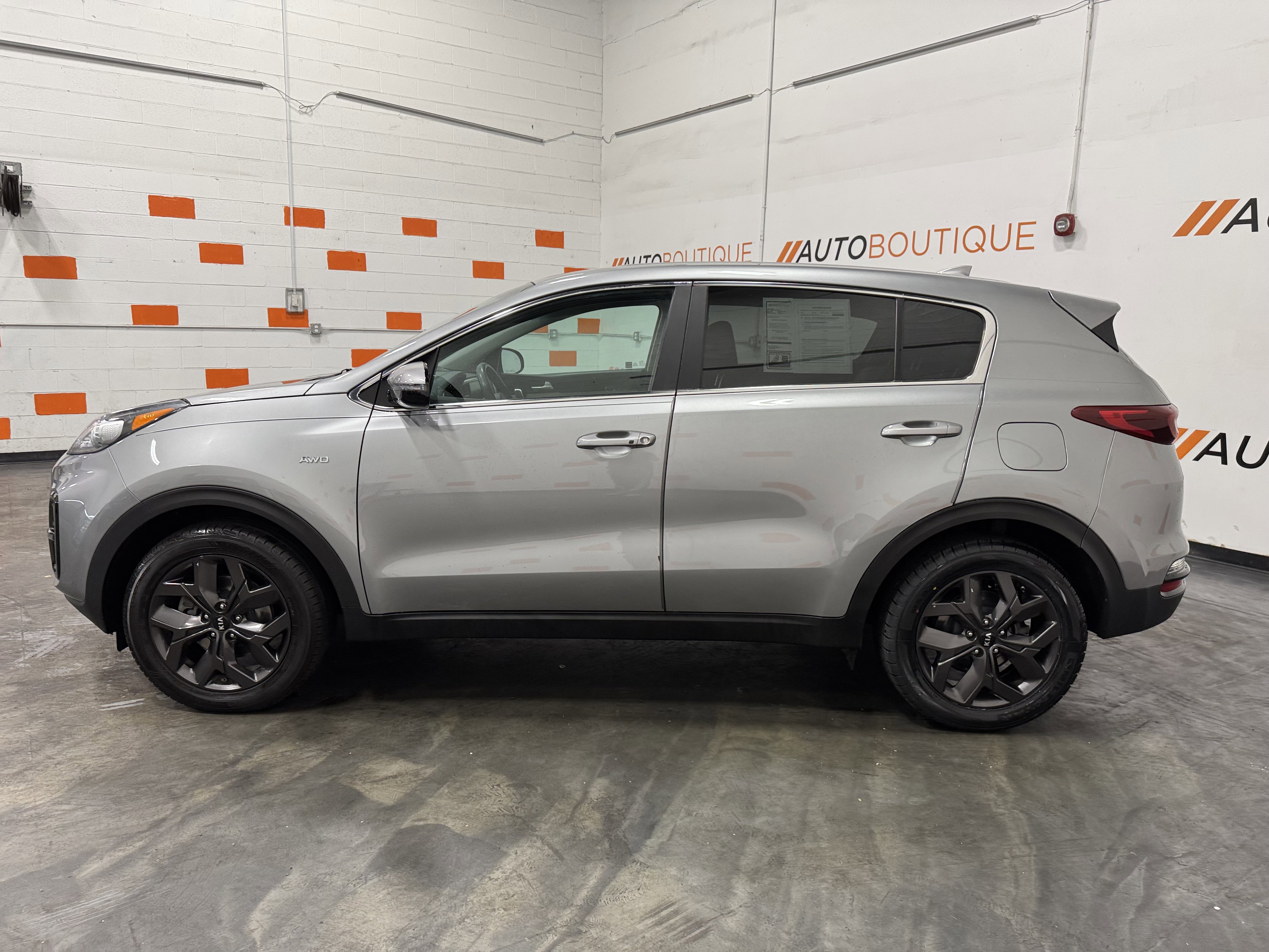 Used 2022 Kia Sportage LX w/ LX AWD Value Edition Package image 15