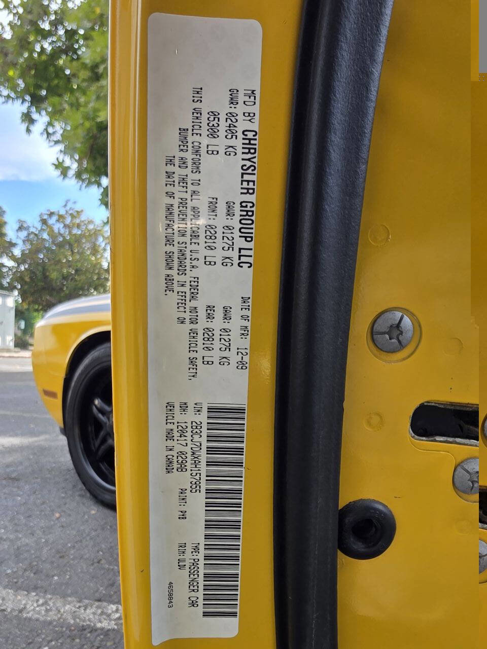 Used 2010 Dodge Challenger SRT8 w/ SRT Option Group II image 21