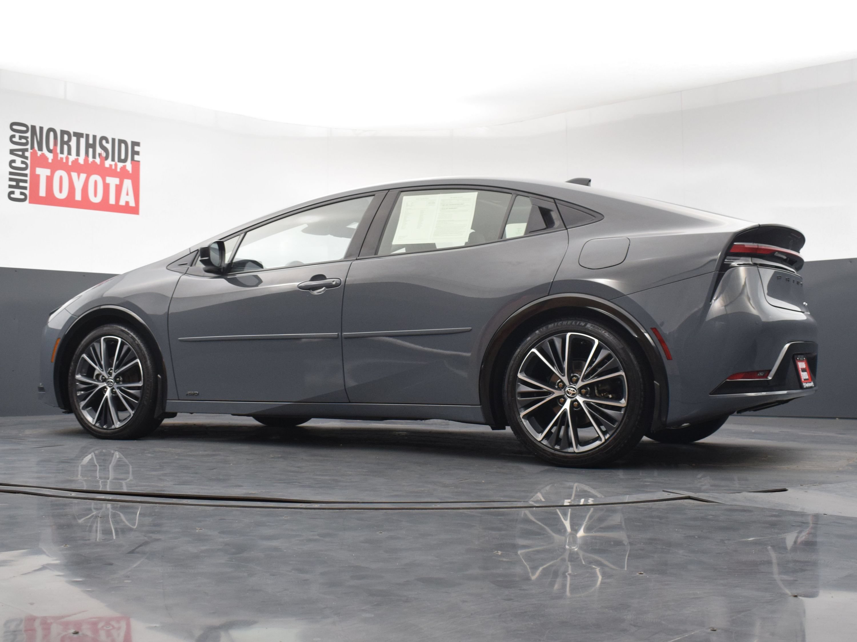 Used 2023 Toyota Prius Limited AWD/4WD image 30