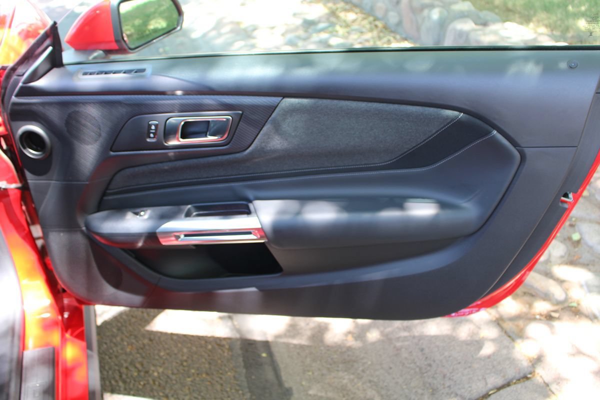 Used 2024 Ford Mustang GT RWD image 14
