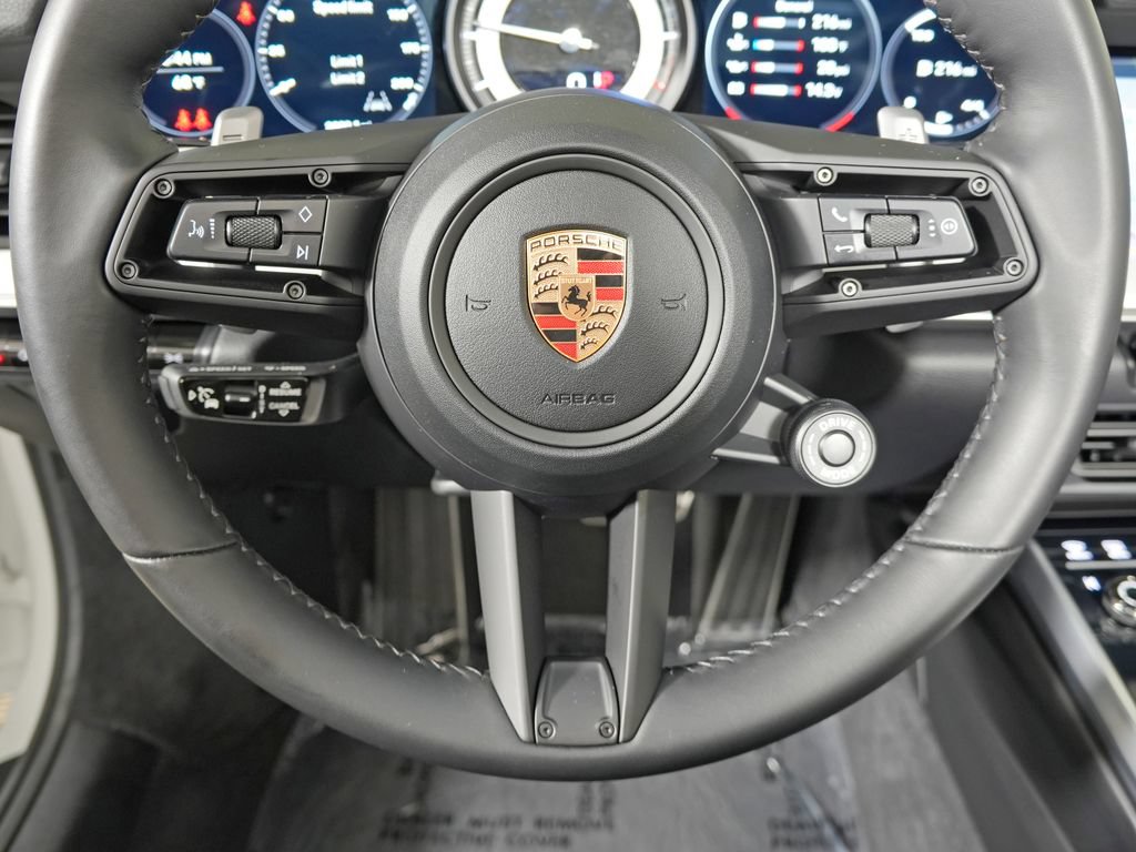 Certified 2020 Porsche 911 Cabriolet image 29