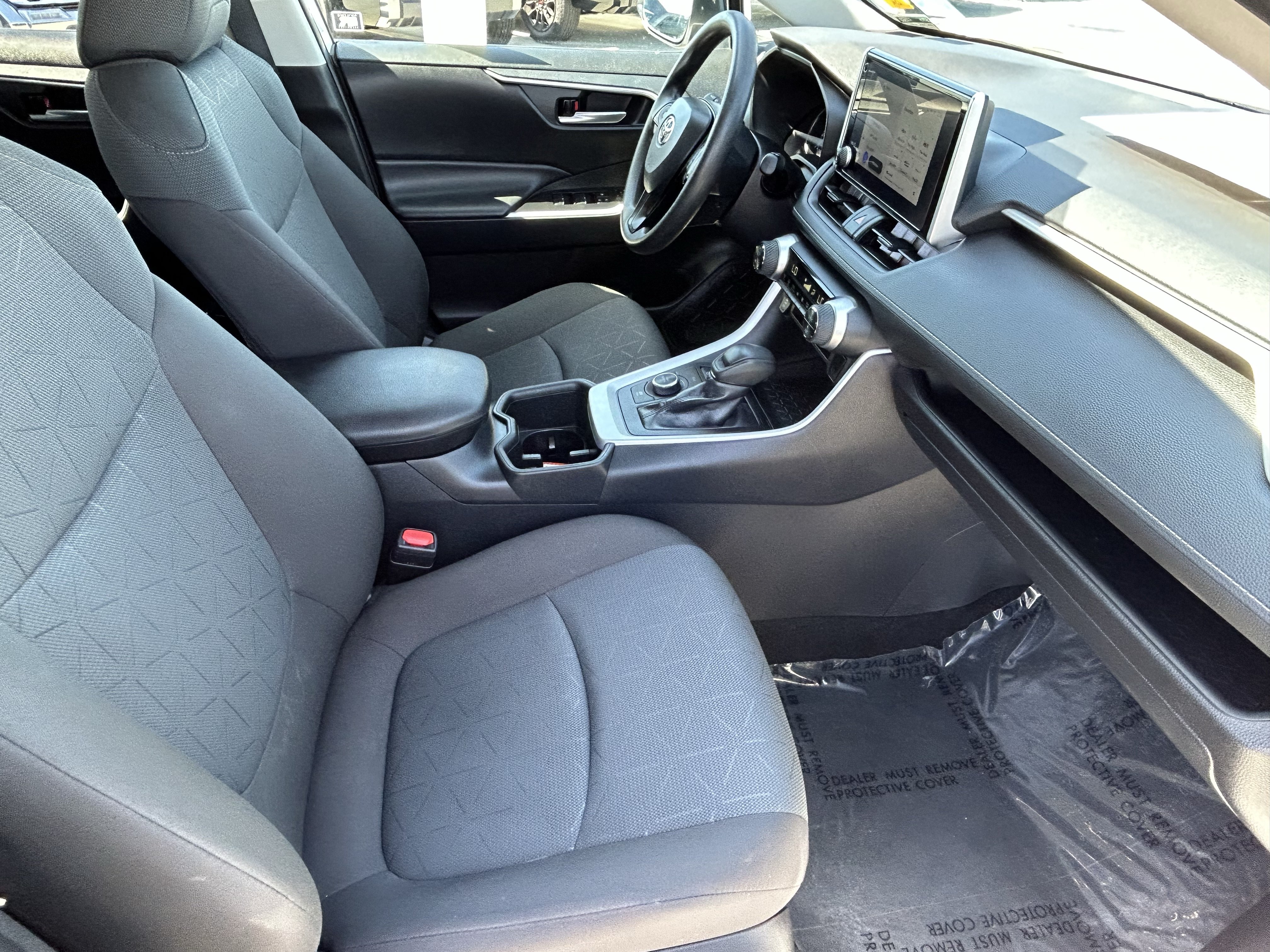 Certified 2025 Toyota RAV4 XLE AWD/4WD image 10