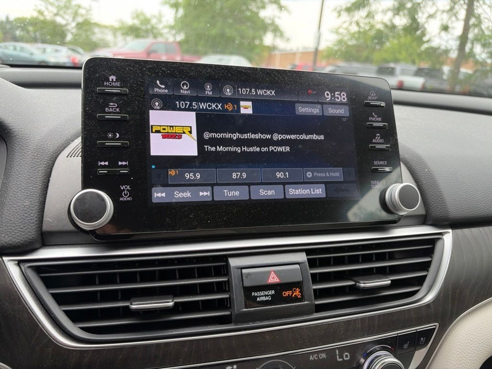 Used 2021 Honda Accord Touring image 20