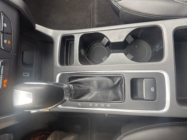 Used 2018 Ford Escape SEL image 32