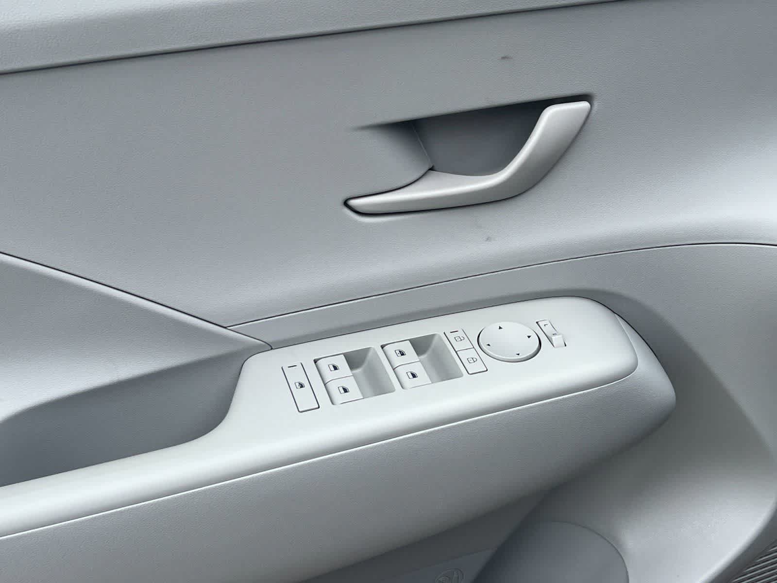 New 2026 Hyundai Kona SE AWD/4WD image 13
