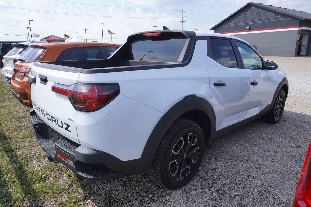 Used 2022 Hyundai Santa Cruz SE AWD/4WD image 6