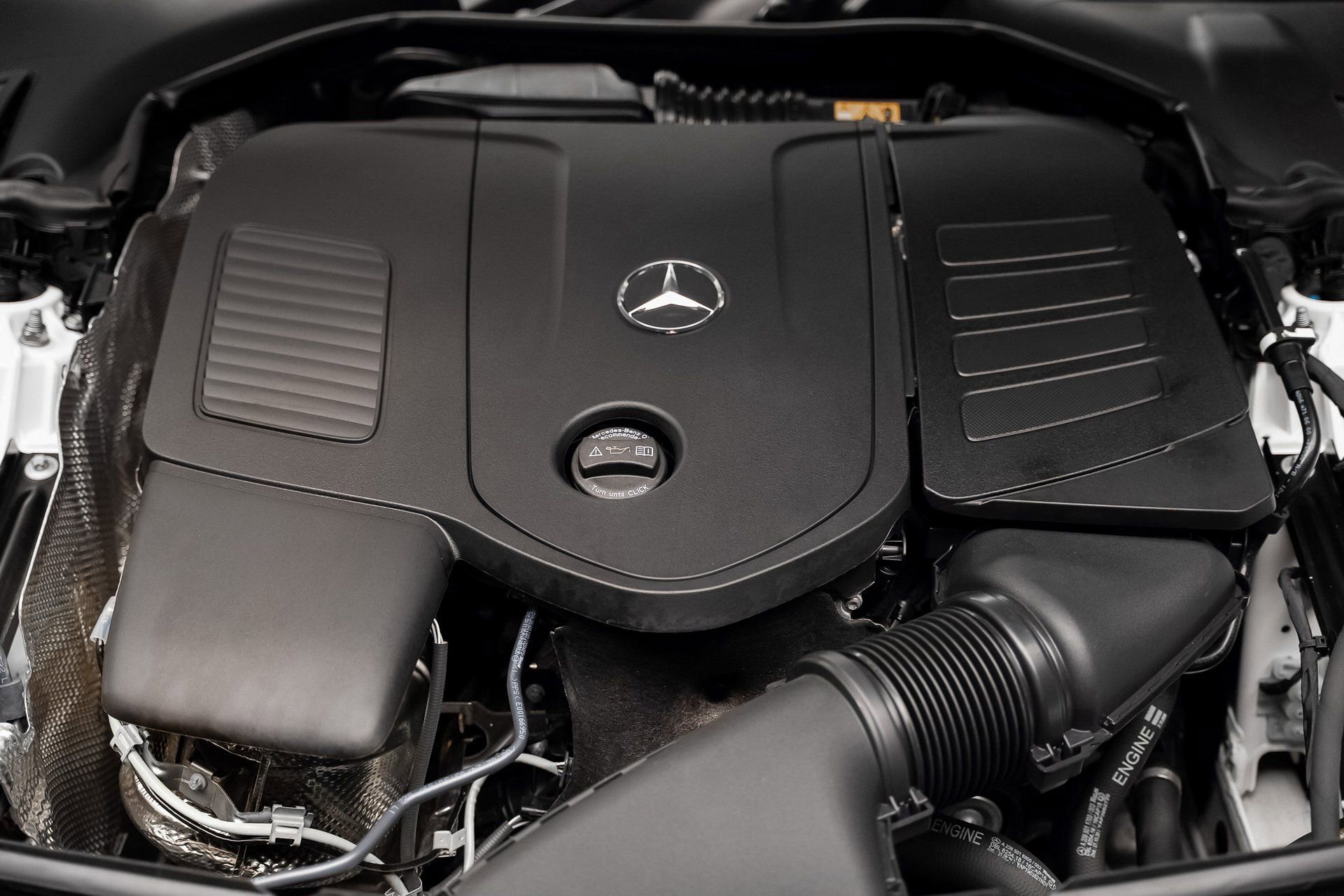Used 2024 Mercedes-Benz CLE 300 4MATIC Coupe image 68