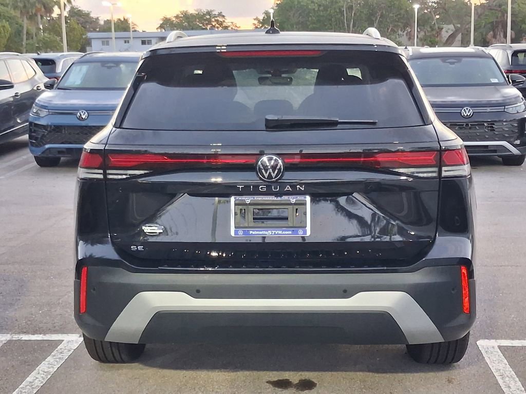 New 2026 Volkswagen Tiguan SE image 4